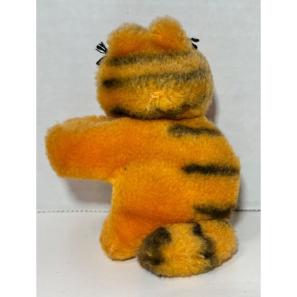 Vintage Garfield Plush & Penchil Hugger With Plastic Game Lot of 3 Toys - Picture 8 of 8